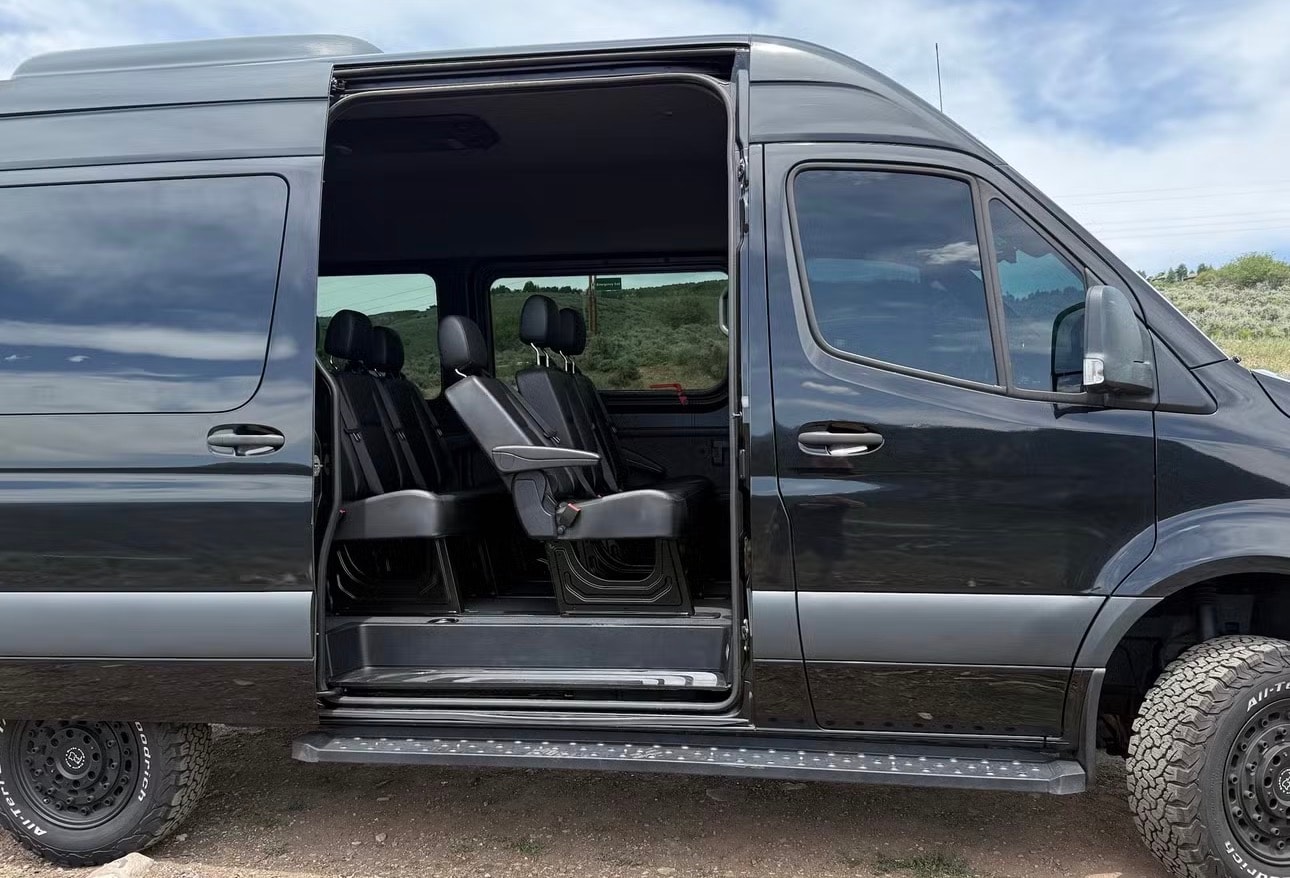 Western Country Limo fleet photo 11