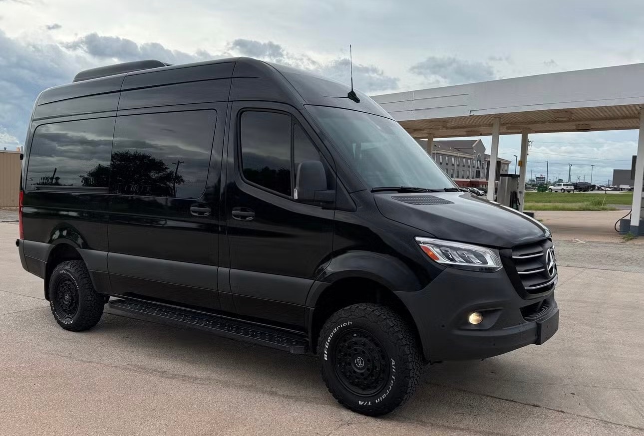 Western Country Limo fleet photo 8
